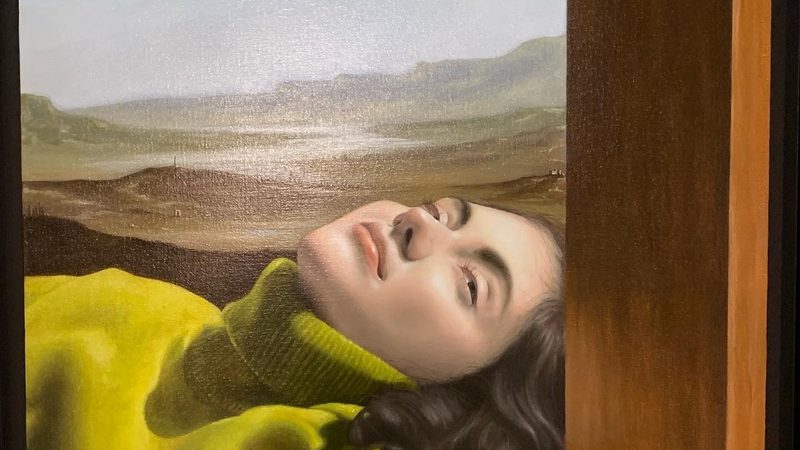 在选择厂家时，要关注厂家的资质。包括但不限于：